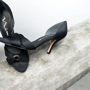 🖤 Nina Black Satin D’Orsay Kitten Heels Rhinestone Bow Open Toe Pumps Size 7.5